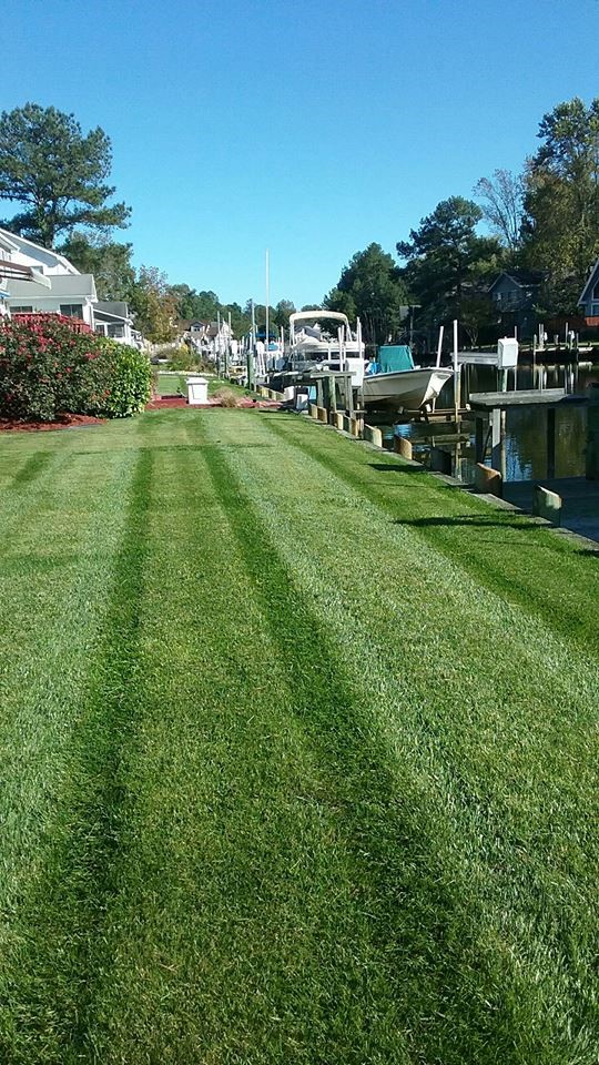 lawn mowing service ocean view de